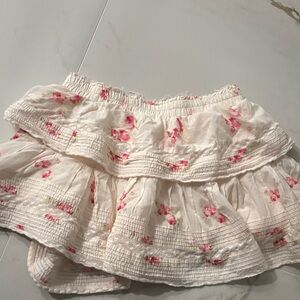 Loveshackfancy ruffle mini skirt medium. Great conditionLight pink with flowers